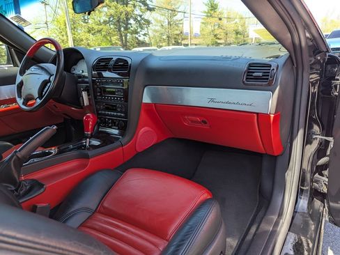 Used 2002 Ford Thunderbird RWD image 40