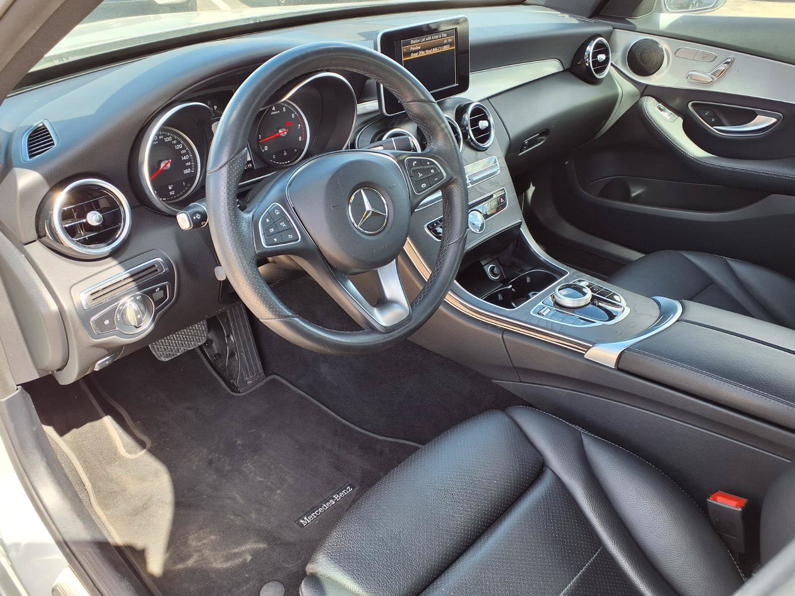 Used 2018 Mercedes-Benz C 300 Sedan image 20