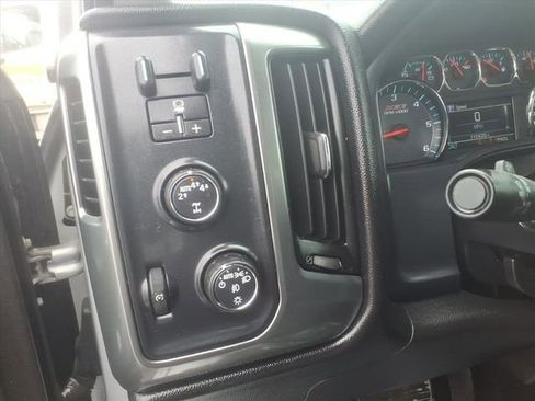 Used 2017 Chevrolet Silverado 1500 LT w/ All Star Edition image 15