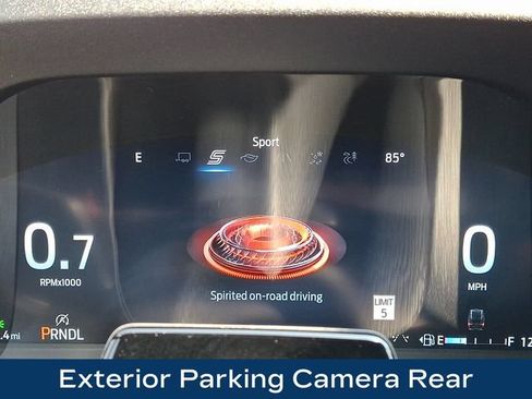 Used 2025 Ford Explorer ST-Line w/ ST-Line Street Pack AWD/4WD image 19