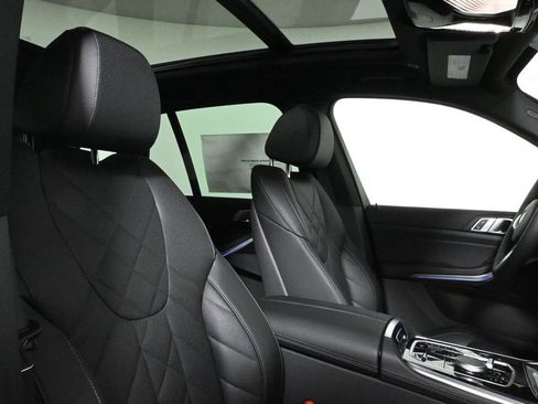 Used 2025 BMW X5 xDrive50e w/ M Sport Package image 36