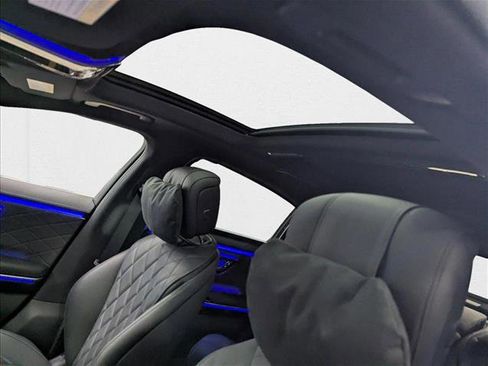 New 2025 Mercedes-Benz S 580 4MATIC Sedan image 16