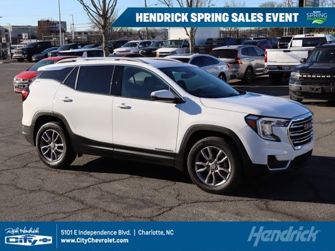 Certified 2024 GMC Terrain SLT image 1