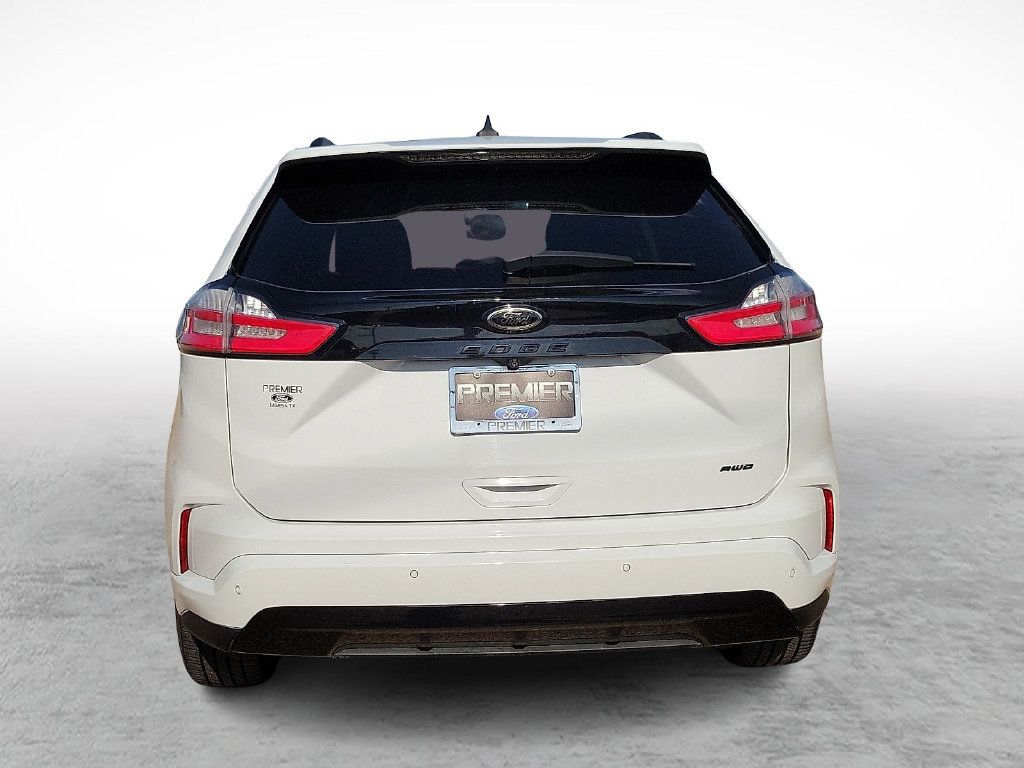 Used 2022 Ford Edge SE w/ Black Appearance Package AWD/4WD image 9