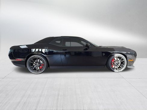Used 2023 Dodge Challenger SRT Hellcat RWD image 4