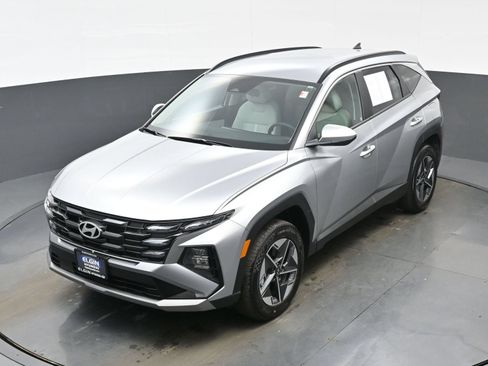 Used 2026 Hyundai Tucson SEL AWD/4WD image 32