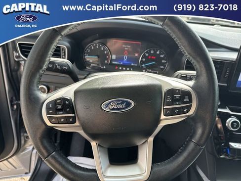 Certified 2023 Ford Explorer Limited w/ Equipment Group 301A AWD/4WD image 24