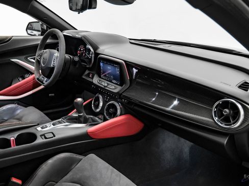 Used 2021 Chevrolet Camaro ZL1 image 43