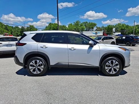 Used 2021 Nissan Rogue SV AWD/4WD image 9