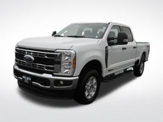 Certified 2025 Ford F250 XLT AWD/4WD video 3