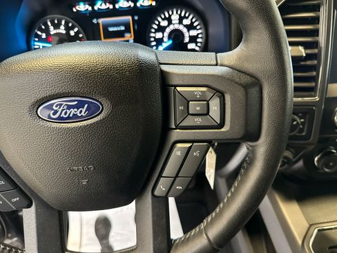 Used 2018 Ford F150 XLT w/ Equipment Group 302A Luxury AWD/4WD image 22