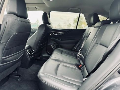 Used 2023 Subaru Outback Limited image 18