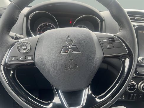 Used 2020 Mitsubishi Outlander Sport ES image 18