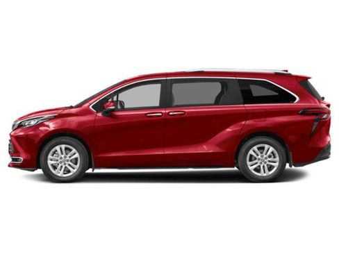 Used 2021 Toyota Sienna Limited FWD image 3