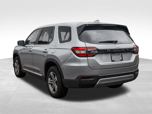 Used 2023 Honda Pilot EX-L image 6