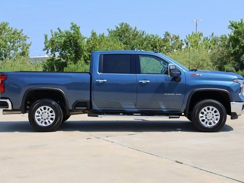 Certified 2024 Chevrolet Silverado 3500 LTZ w/ LTZ Premium Package image 4