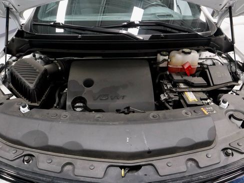 Used 2024 Buick Enclave Premium image 19