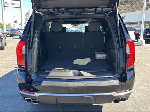 New 2026 GMC Yukon XL Denali w/ Denali Reserve Package image 31