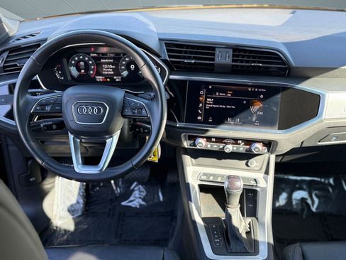 Used 2022 Audi Q3 2.0T Premium image 28