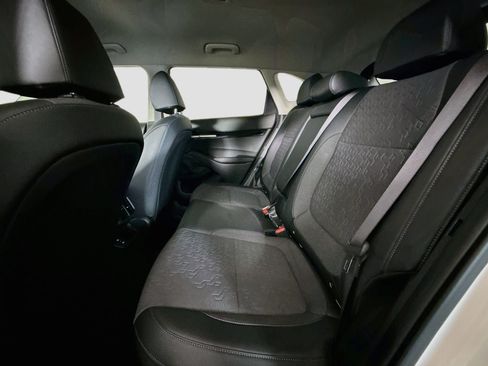 Used 2024 Kia Seltos S FWD image 25