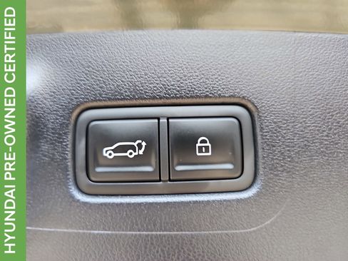 Certified 2025 Hyundai Santa Fe Calligraphy image 15