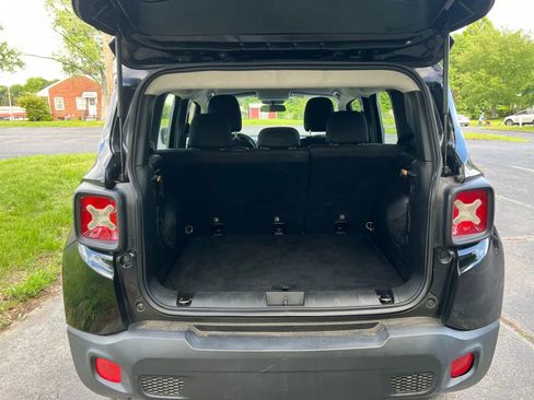 Used 2016 Jeep Renegade Sport w/ Power & Air Group image 6