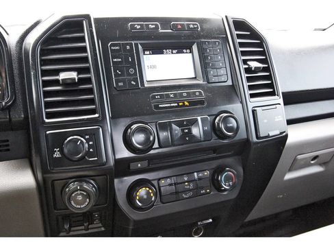 Used 2018 Ford F150 XL w/ Equipment Group 101A Mid AWD/4WD image 24
