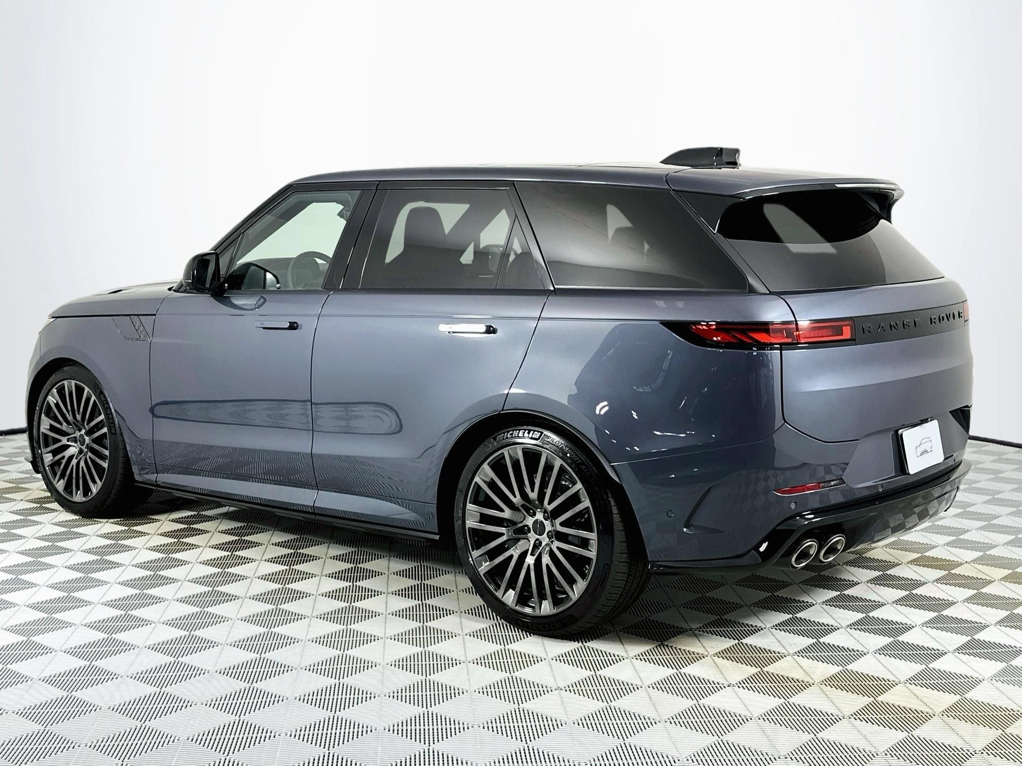 New 2026 Land Rover Range Rover Sport SV Carbon AWD/4WD image 7