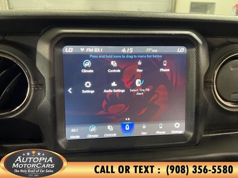 Used 2021 Jeep Wrangler Unlimited Sahara image 32