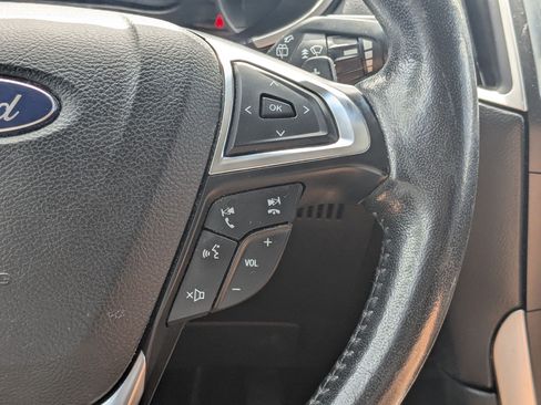 Used 2016 Ford Edge SEL w/ Equipment Group 201A FWD image 19