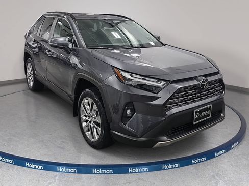 Used 2024 Toyota RAV4 Limited w/ Weather Package AWD/4WD image 4