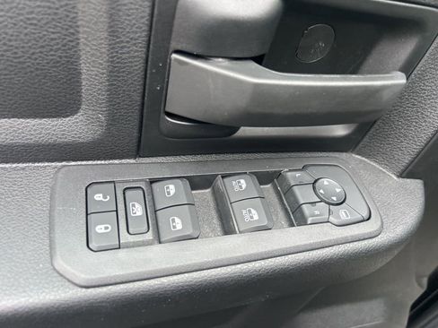 New 2026 RAM 2500 Tradesman AWD/4WD image 18