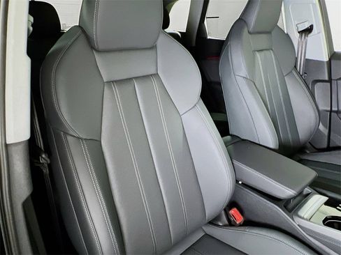 New 2025 Audi Q5 Prestige image 27