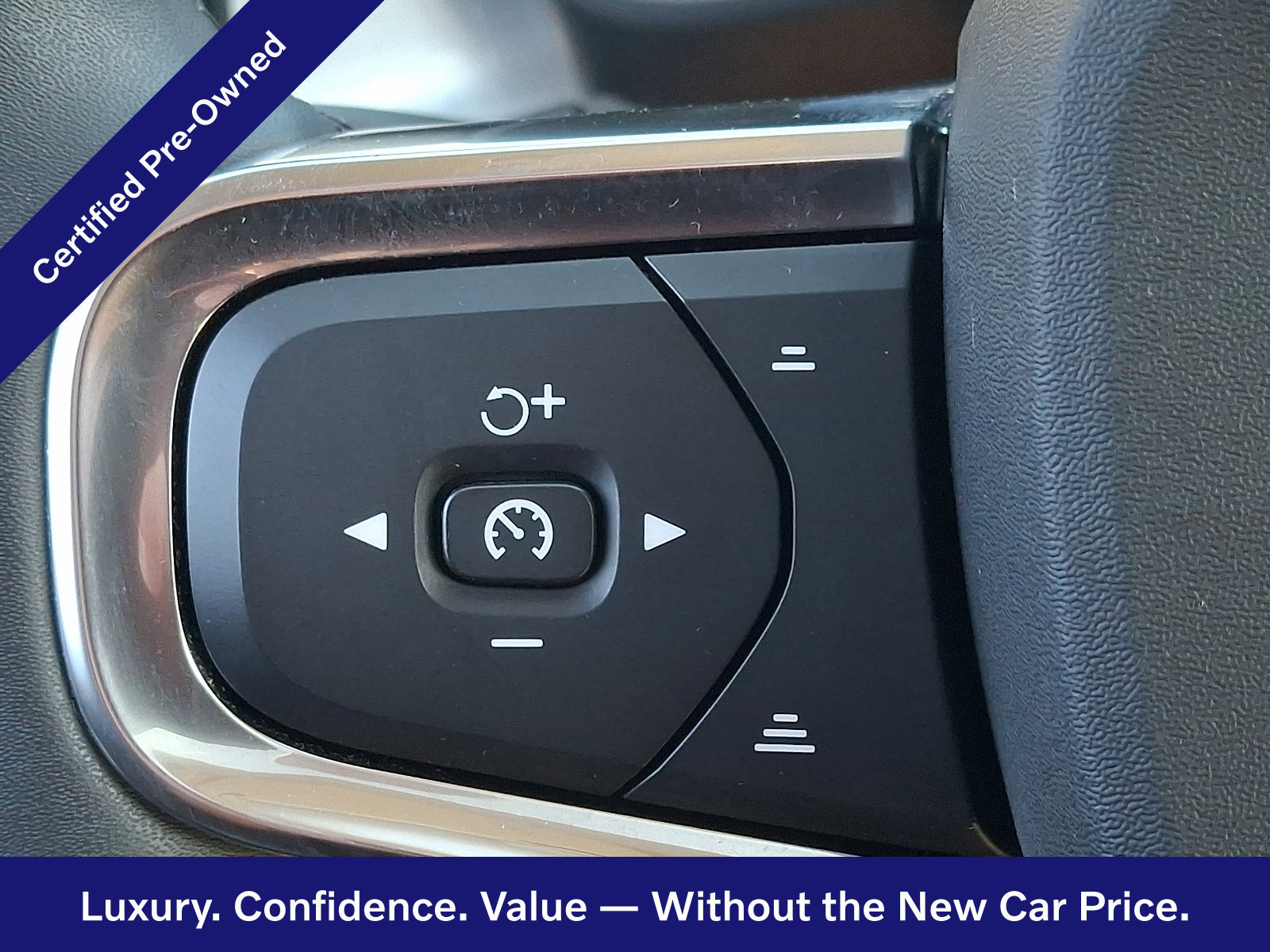 Certified 2022 Volvo XC40 T5 Momentum w/ Premium Package AWD/4WD image 22