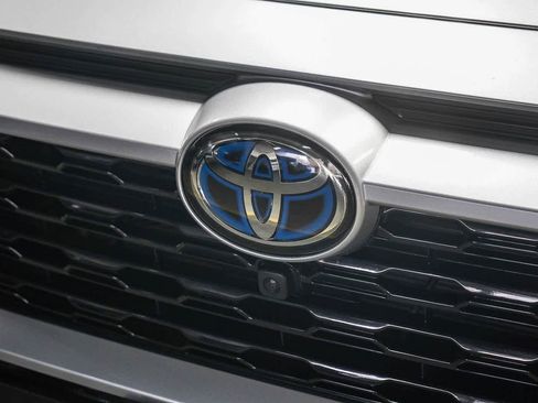 Used 2024 Toyota RAV4 XSE w/ Advanced Technology Package AWD/4WD image 5