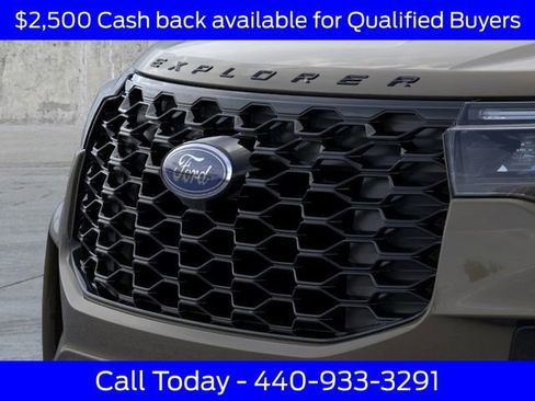 New 2026 Ford Explorer ST-Line w/ ST-Line Street Pack image 18
