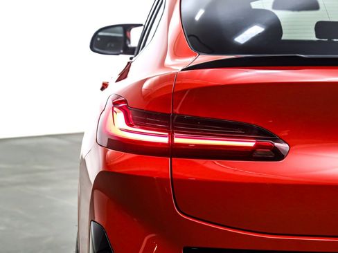 Used 2022 BMW X4 M w/ Competition Package image 16