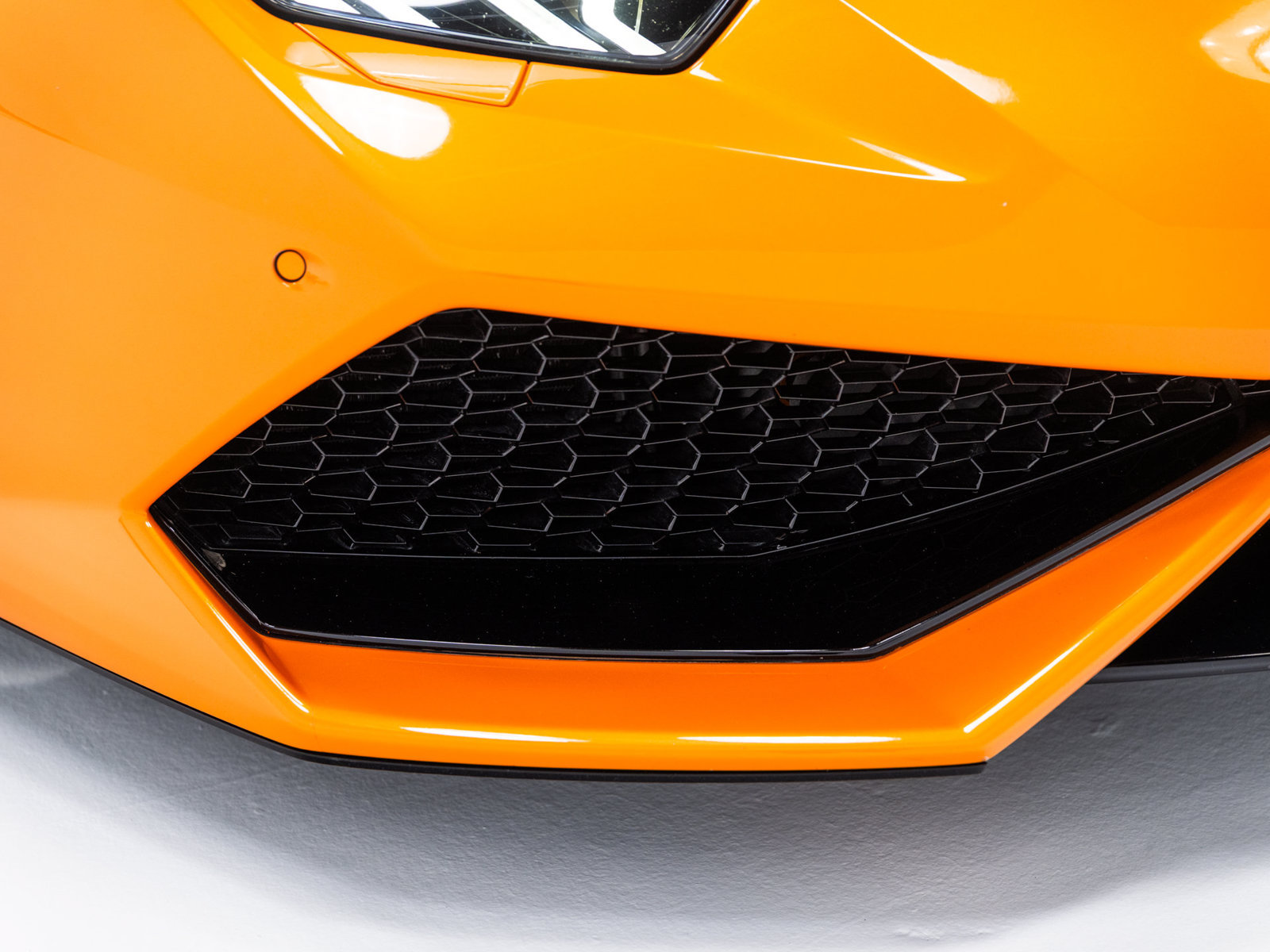 Used 2016 Lamborghini Huracan LP 610-4 AWD/4WD image 18