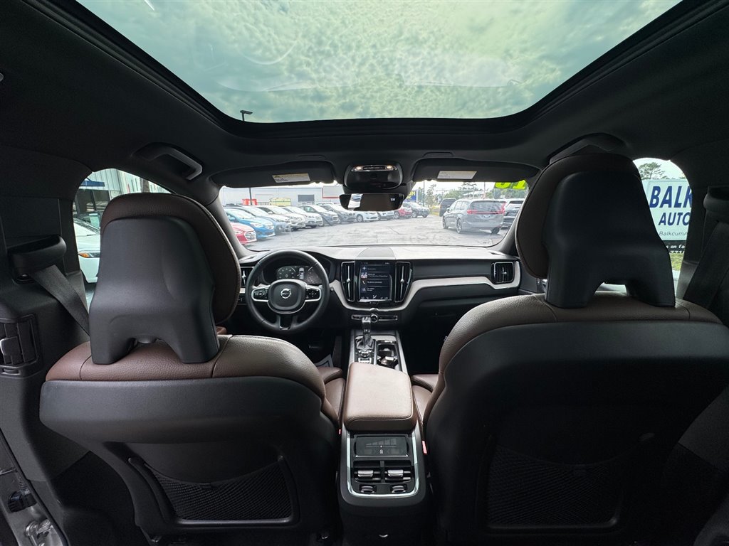 Used 2018 Volvo XC60 T6 Inscription w/ Convenience Package AWD/4WD image 22