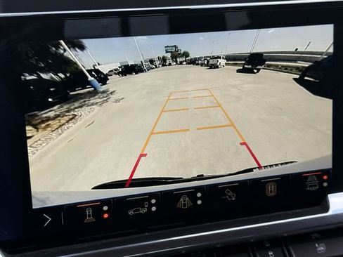 Certified 2025 Chevrolet Silverado 1500 LT w/ Safety Package image 20