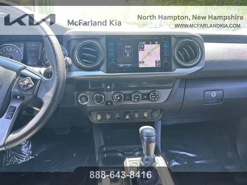 Used 2019 Toyota Tacoma TRD Sport AWD/4WD image 22