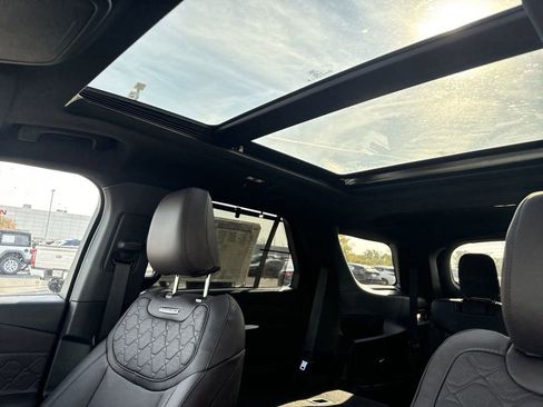 New 2025 Ford Explorer Platinum w/ LUX Leather Package image 34