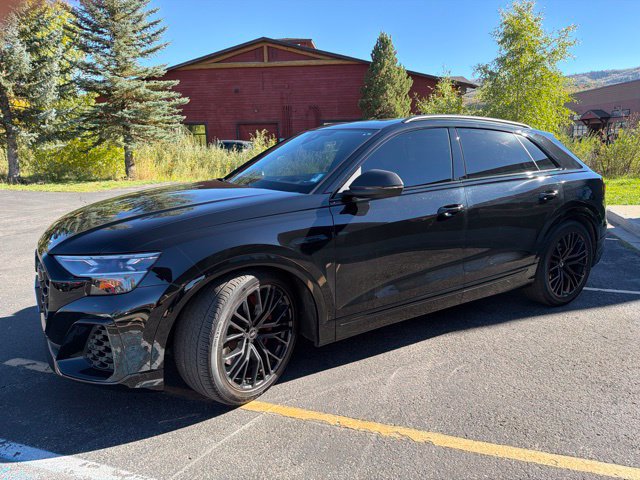 Used 2024 Audi SQ8 Prestige w/ Prestige Package AWD/4WD image 8