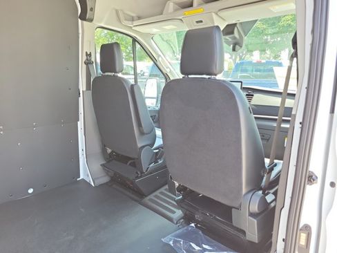 New 2026 Ford Transit 250 148 High Roof Extended w/ Load Area Protection Package RWD image 12