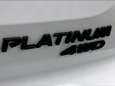 New 2025 Nissan Pathfinder Platinum w/ Lighting Package (N93) AWD/4WD image 19