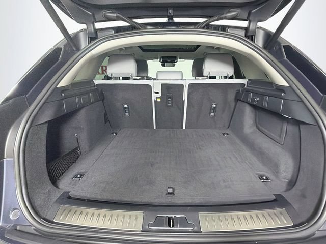 Used 2024 Land Rover Range Rover Velar S AWD/4WD image 32