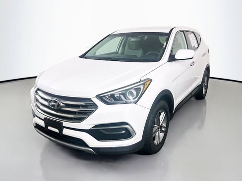 Used 2017 Hyundai Santa Fe Sport FWD image 3