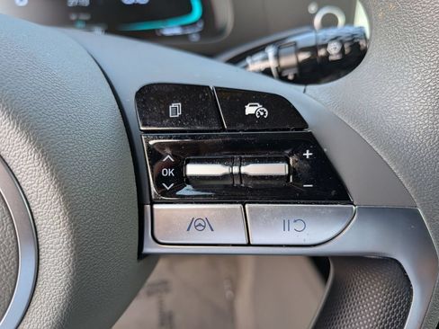 Certified 2026 Hyundai Elantra Hybrid FWD image 19