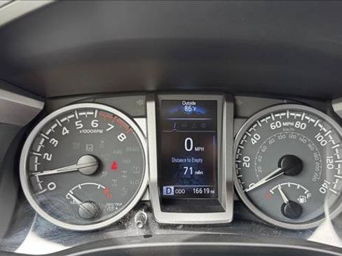 Certified 2023 Toyota Tacoma SR5 w/ SX Package AWD/4WD image 12