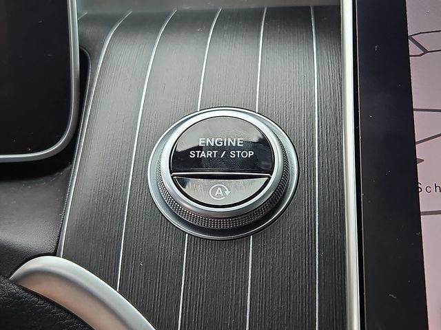 Used 2024 Mercedes-Benz GLC 300 4MATIC w/ Advanced USB Package image 24
